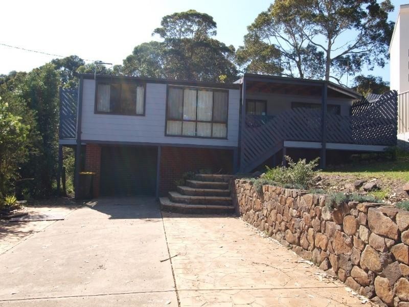 10 Tallawang Avenue, Malua Bay NSW 2536