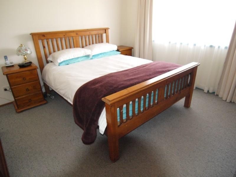 10 Tallawang Avenue, Malua Bay NSW 2536