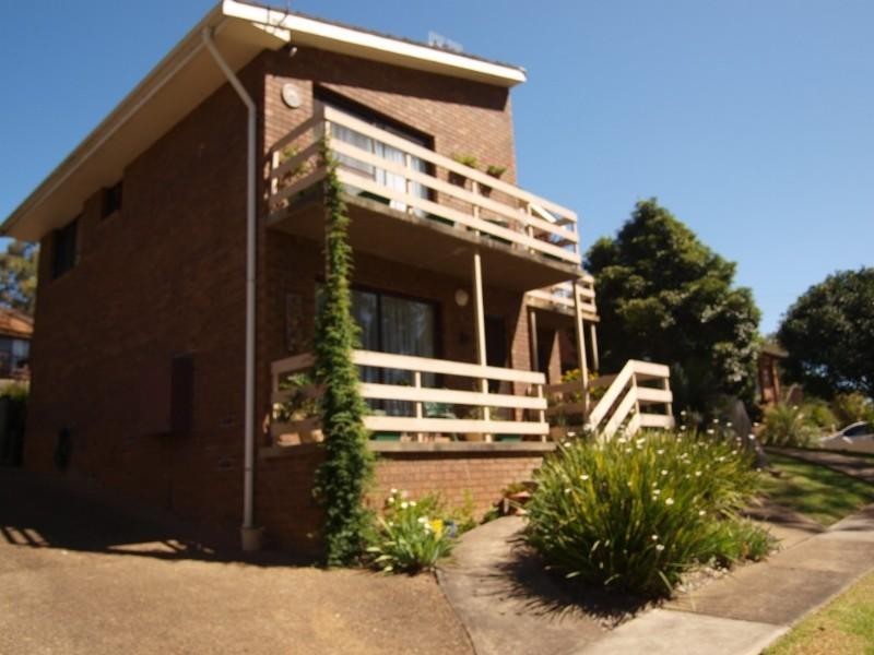 1/3 Beechwood Court, Sunshine Bay NSW 2536