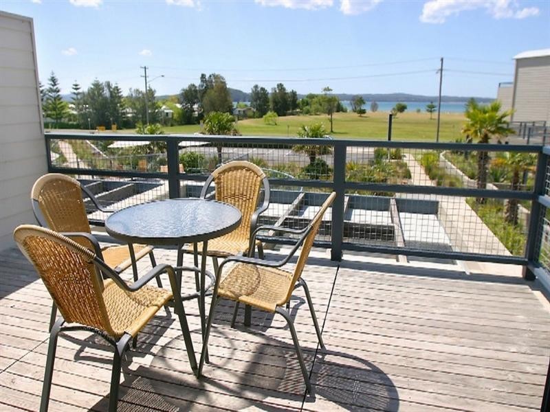 213/202 Beach Road, Batehaven NSW 2536