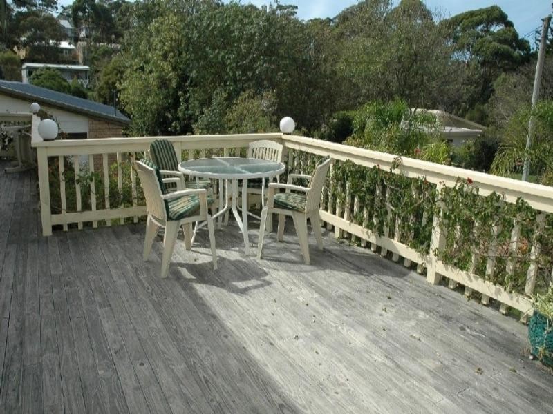 17 Merinda Street, Malua Bay NSW 2536