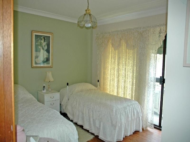 17 Merinda Street, Malua Bay NSW 2536