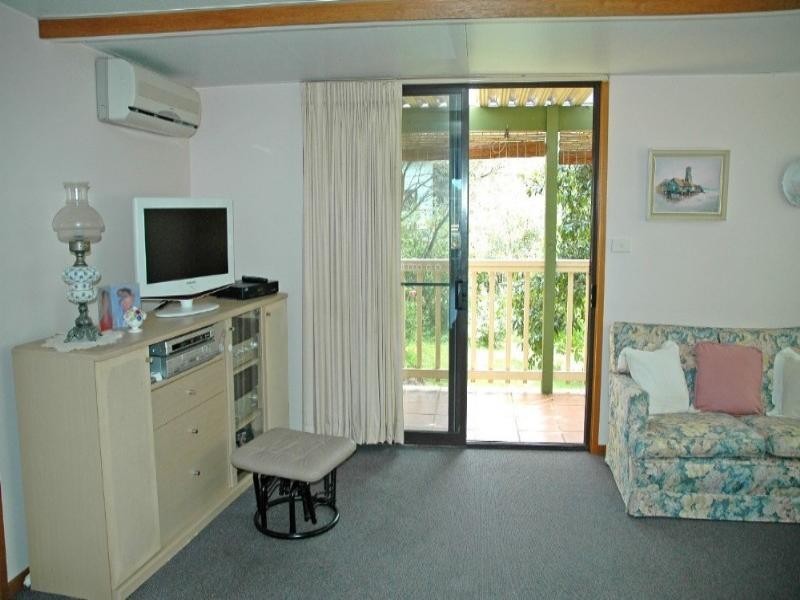 17 Merinda Street, Malua Bay NSW 2536