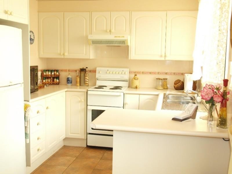 20 Peter Crescent, Batehaven NSW 2536