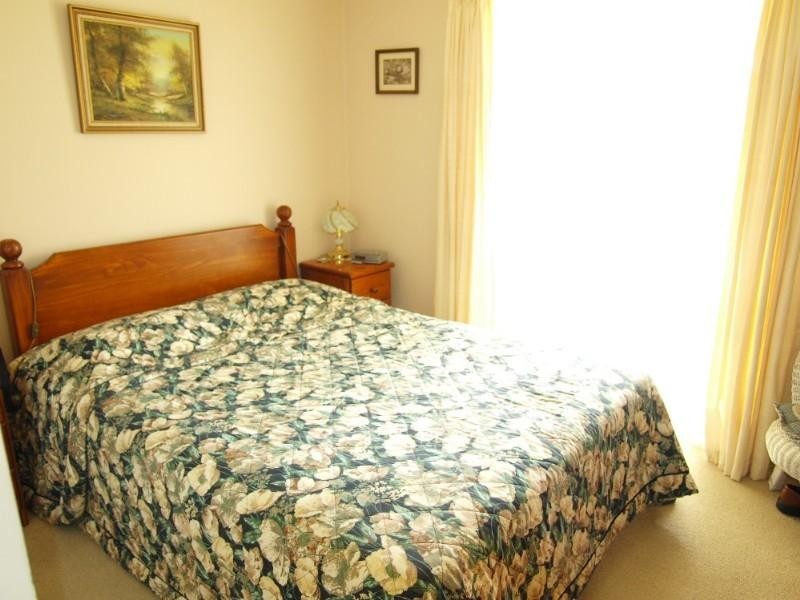 20 Peter Crescent, Batehaven NSW 2536