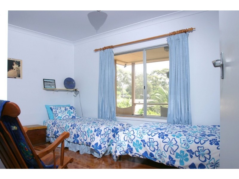 19 Coronation Drive, Broulee NSW 2537