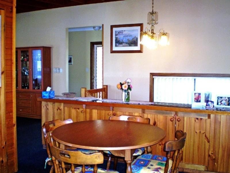 8 Runnyford Road, Nelligen NSW 2536