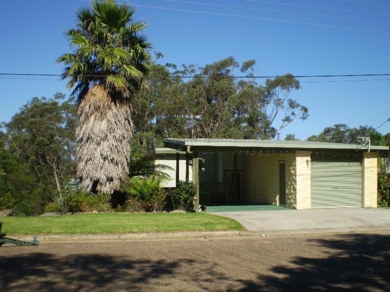 8 Runnyford Road, Nelligen NSW 2536