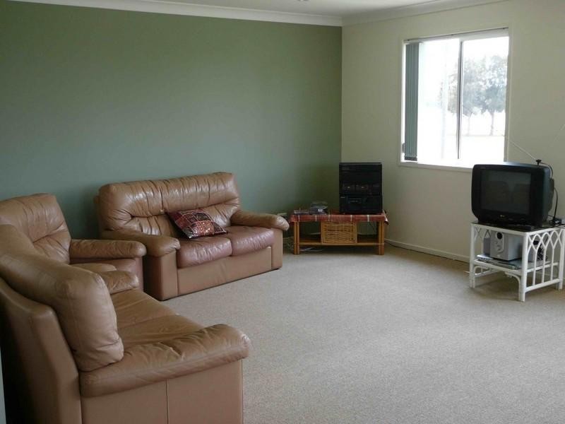 58 Beach Road, Batemans Bay NSW 2536