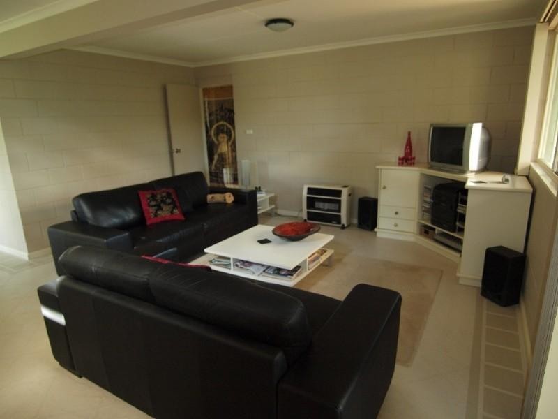 87 Country Club Drive, Catalina NSW 2536