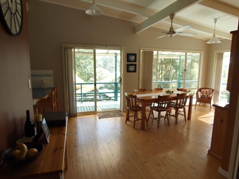 87 Country Club Drive, Catalina NSW 2536