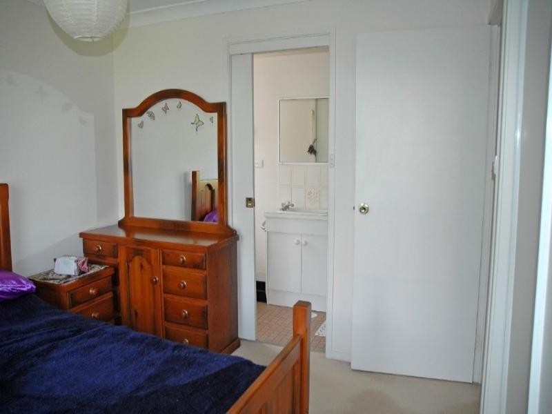 11 Lincoln Crescent, North Batemans Bay NSW 2536