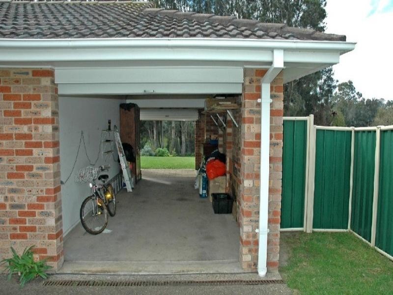 11 Lincoln Crescent, North Batemans Bay NSW 2536