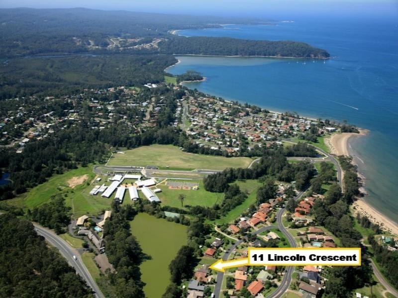 11 Lincoln Crescent, North Batemans Bay NSW 2536
