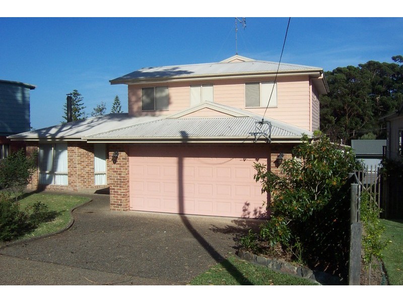 17 Allambie Street, South Durras NSW 2536