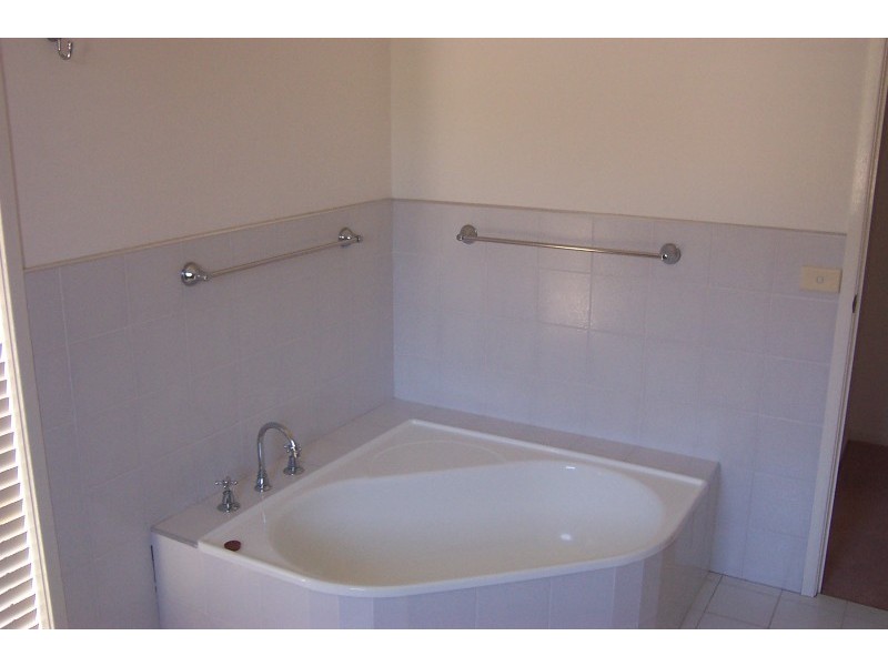 17 Allambie Street, South Durras NSW 2536