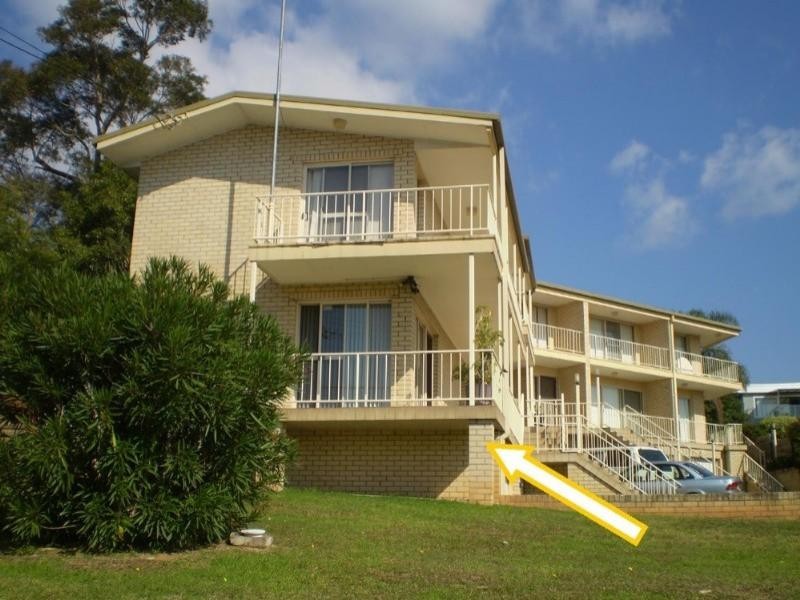 1/10 Corrigans Crescent, Batehaven NSW 2536