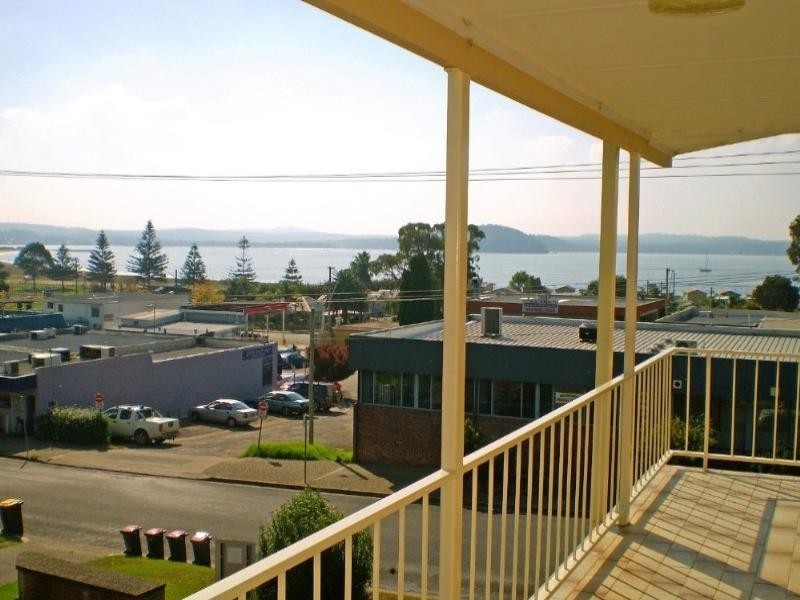 1/10 Corrigans Crescent, Batehaven NSW 2536