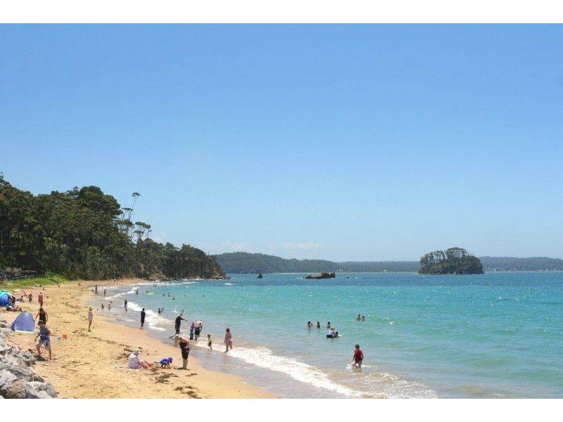 1/10 Corrigans Crescent, Batehaven NSW 2536