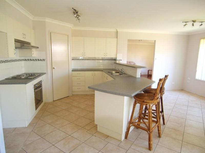 5 Correa Place, Batemans Bay NSW 2536