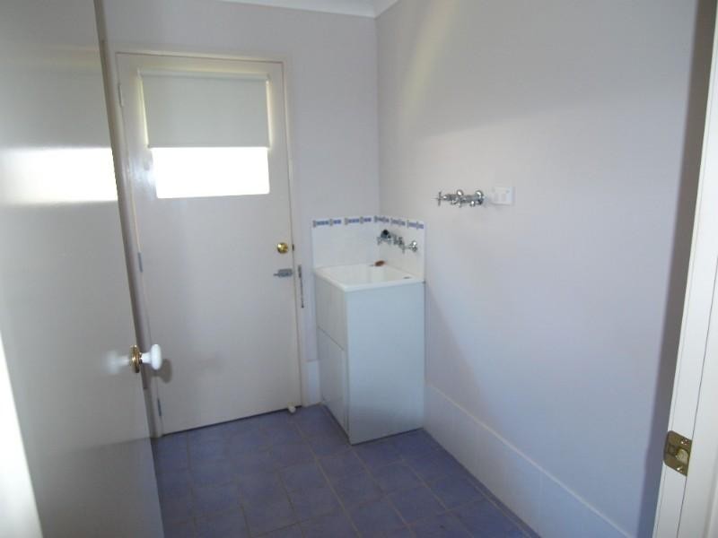 5 Correa Place, Batemans Bay NSW 2536