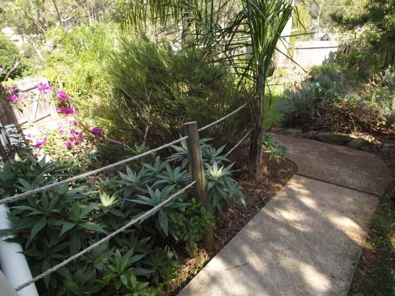 19 Clare Crescent, Batehaven NSW 2536