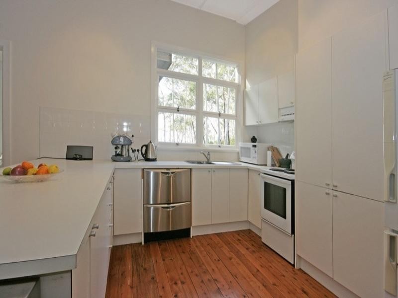 16 Lilli Pilli Road, Batemans Bay NSW 2536