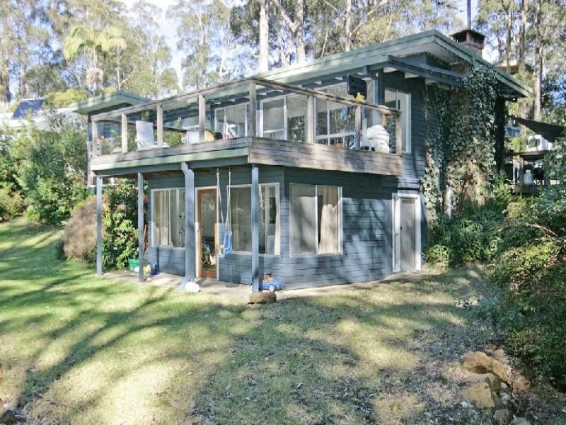 16 Lilli Pilli Road, Batemans Bay NSW 2536