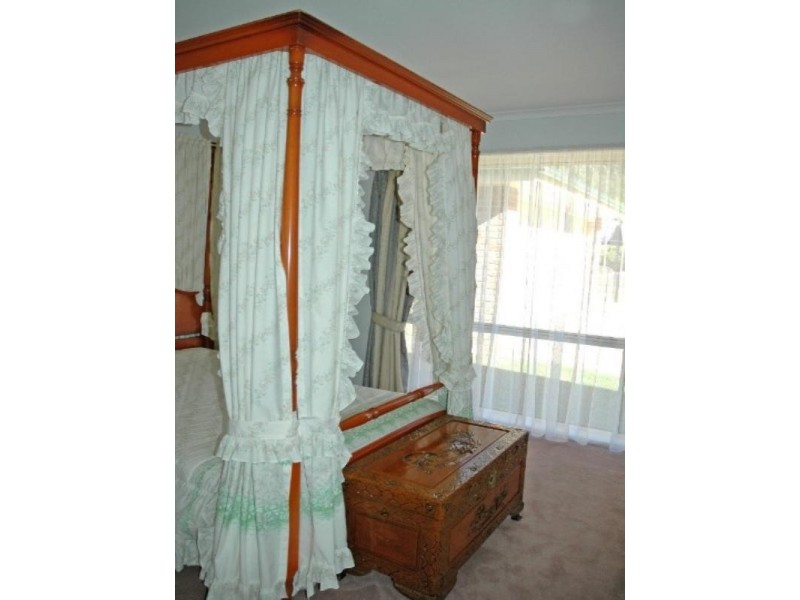 23 Kauzal Crescent, Surf Beach NSW 2536