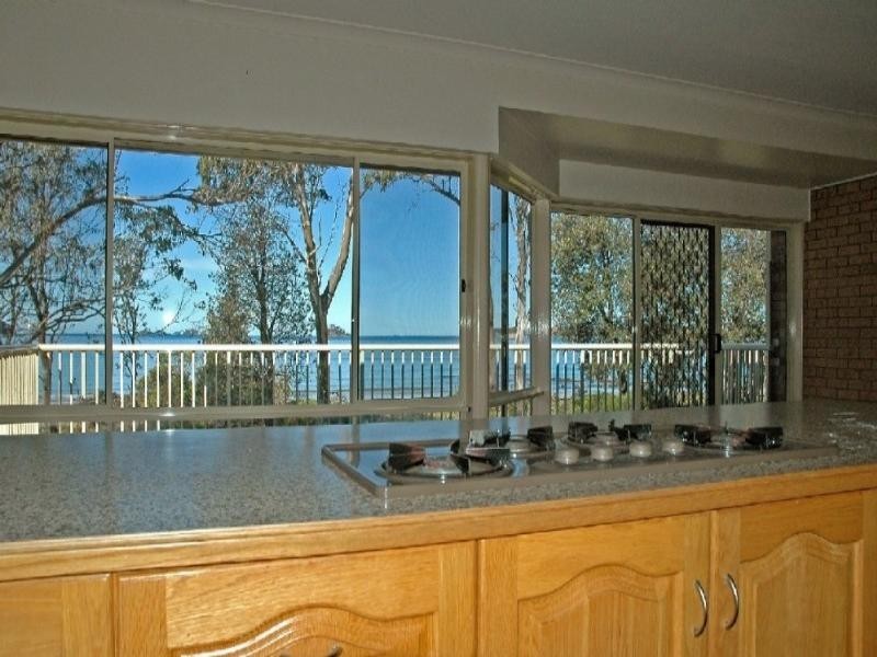 1 + 2/68 Myamba Parade, Surfside NSW 2536