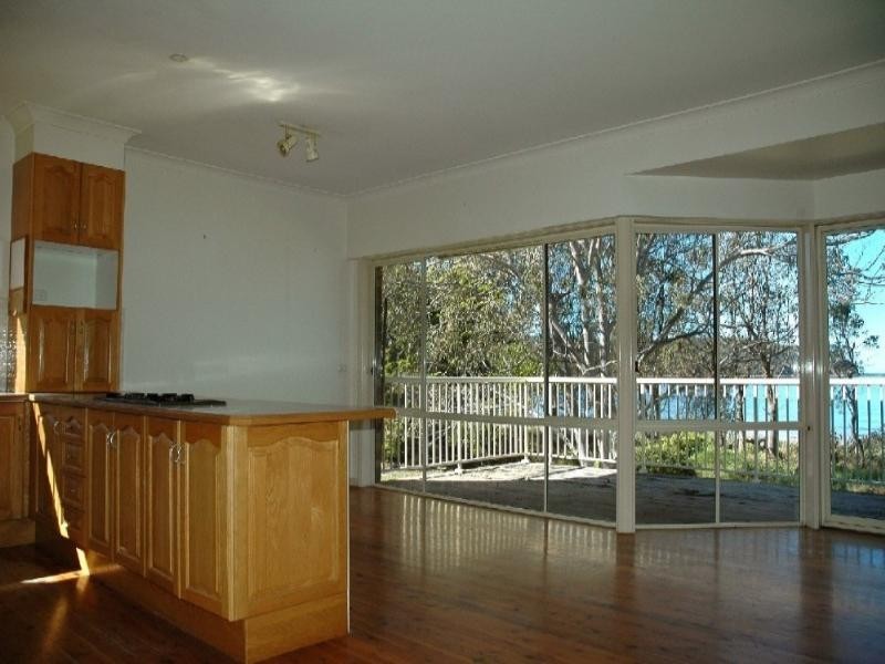 1 + 2/68 Myamba Parade, Surfside NSW 2536