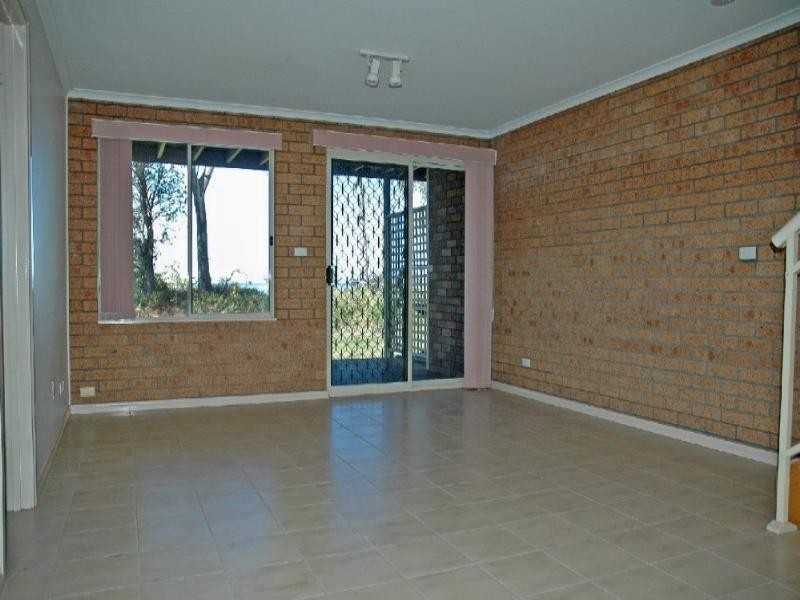 1 + 2/68 Myamba Parade, Surfside NSW 2536