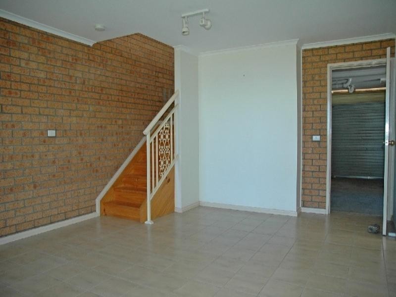 1 + 2/68 Myamba Parade, Surfside NSW 2536