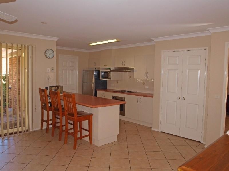 11 Angophora Place, Batemans Bay NSW 2536