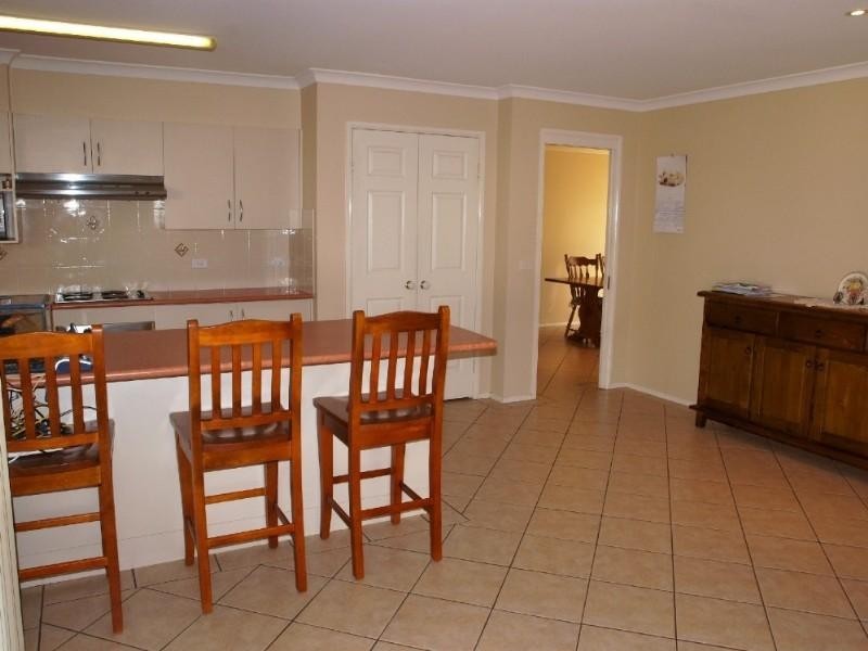 11 Angophora Place, Batemans Bay NSW 2536