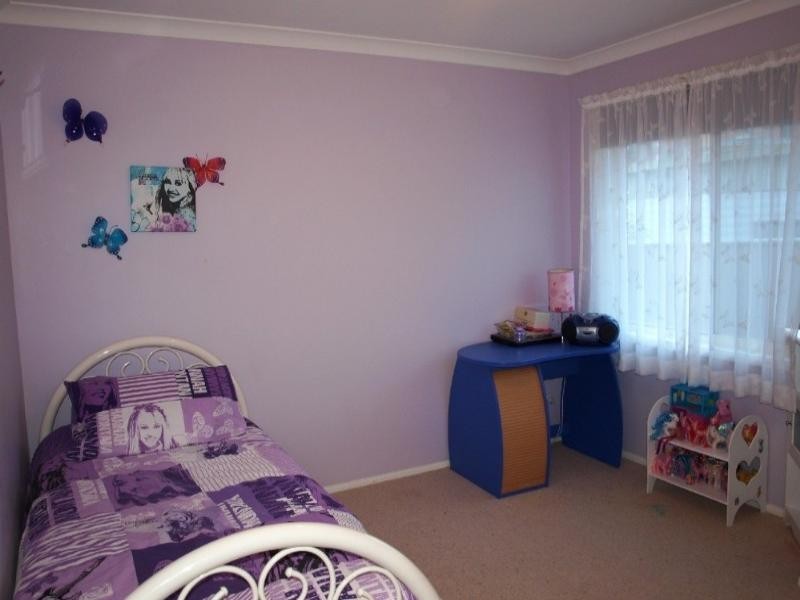 11 Angophora Place, Batemans Bay NSW 2536