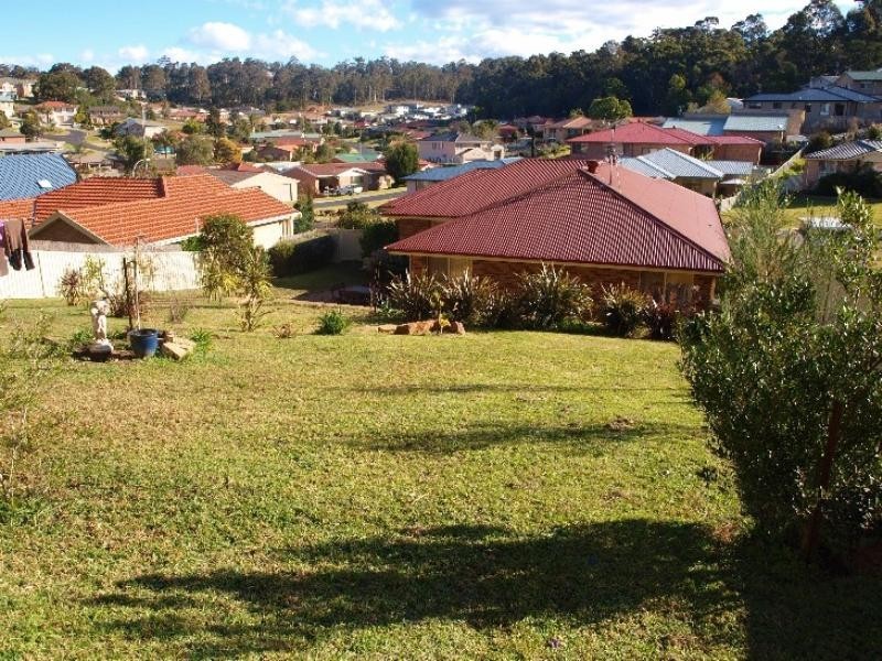 11 Angophora Place, Batemans Bay NSW 2536