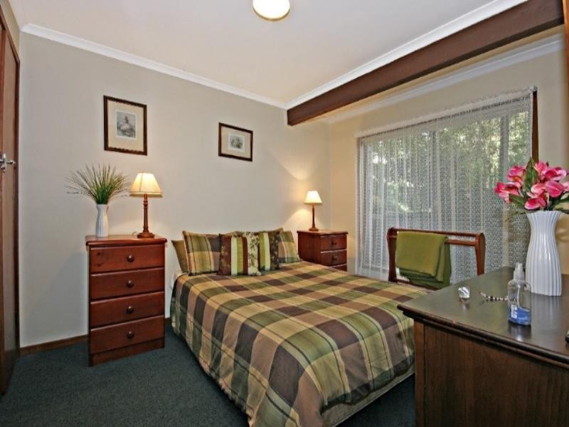 674 Beach Road, Surf Beach NSW 2536