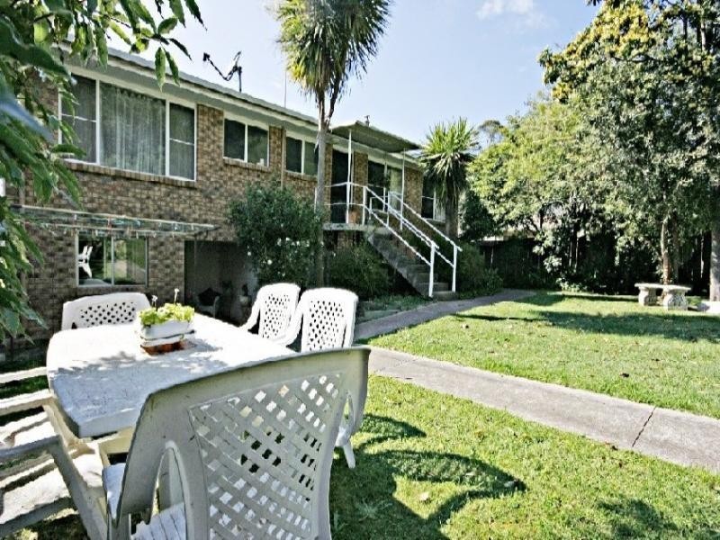 674 Beach Road, Surf Beach NSW 2536