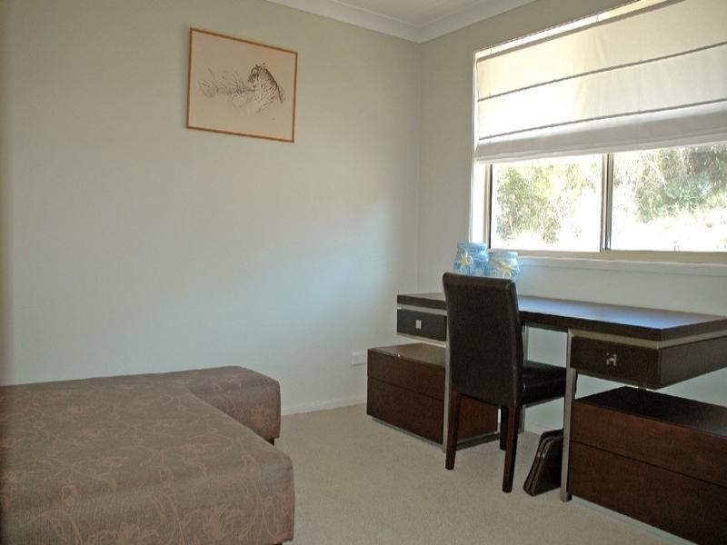 8 Bunderra Circuit, Lilli Pilli NSW 2536