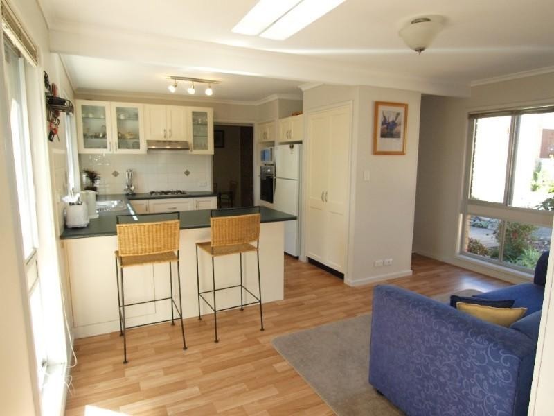 470 Beach Road, Sunshine Bay NSW 2536
