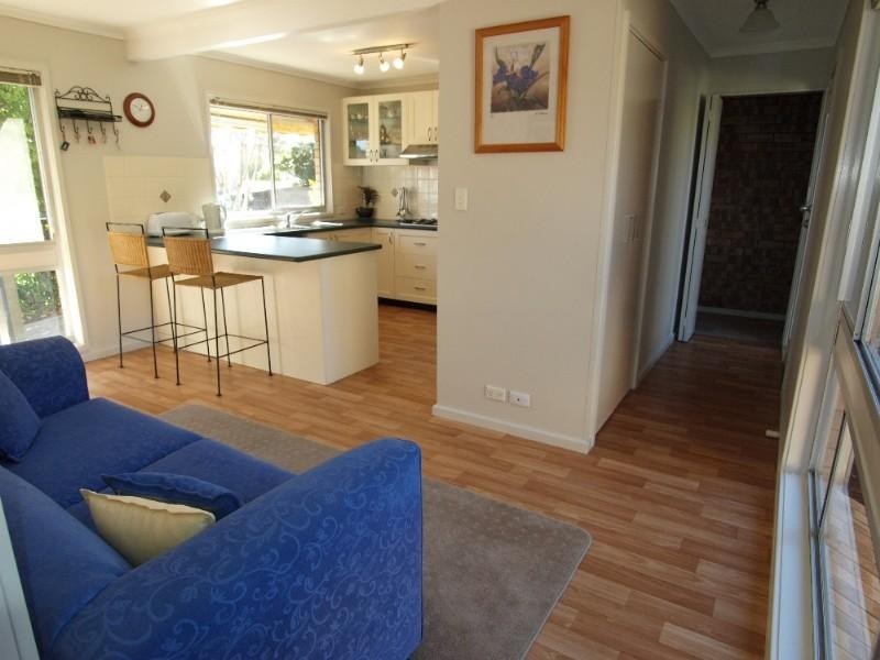 470 Beach Road, Sunshine Bay NSW 2536