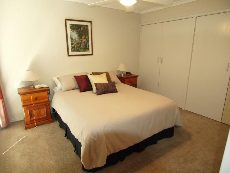 470 Beach Road, Sunshine Bay NSW 2536