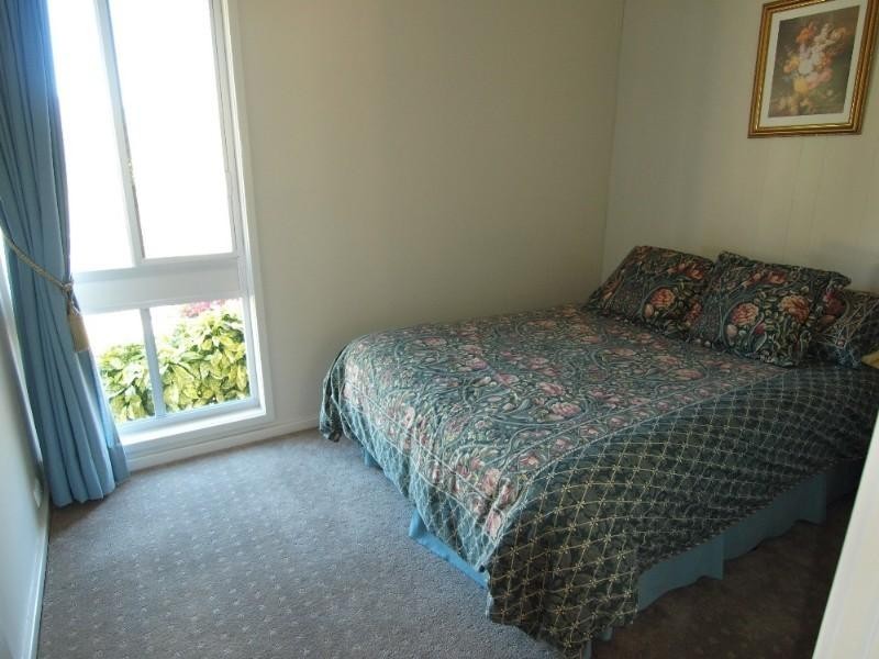 470 Beach Road, Sunshine Bay NSW 2536