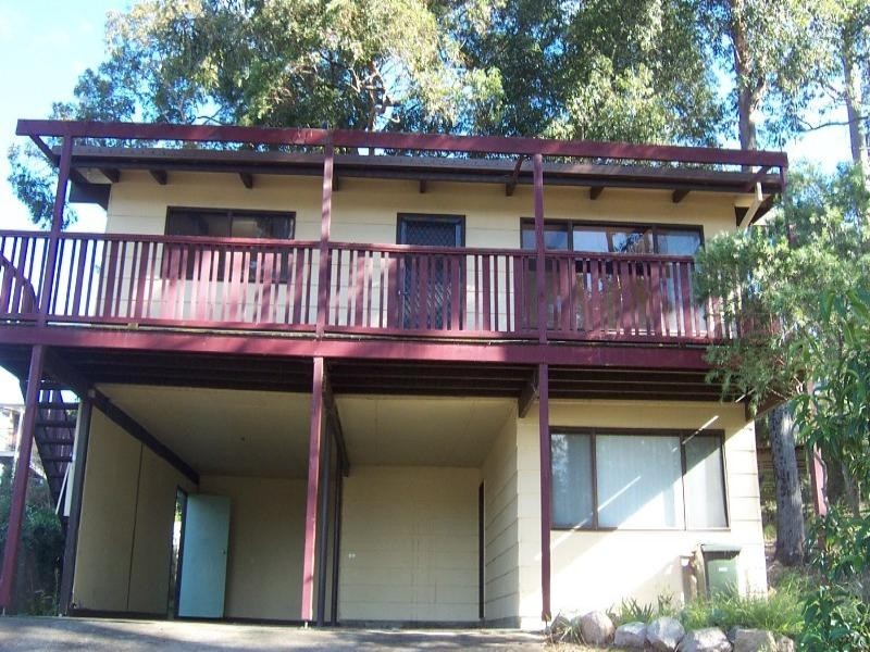 22 Johnson Place, Surf Beach NSW 2536