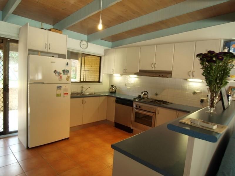 26 Flinders Way, Surf Beach NSW 2536