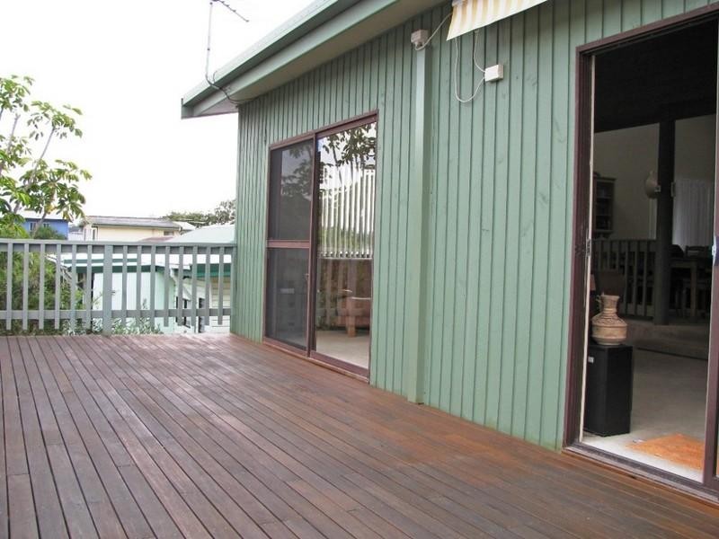 121 Ainslie Parade, Tomakin NSW 2537