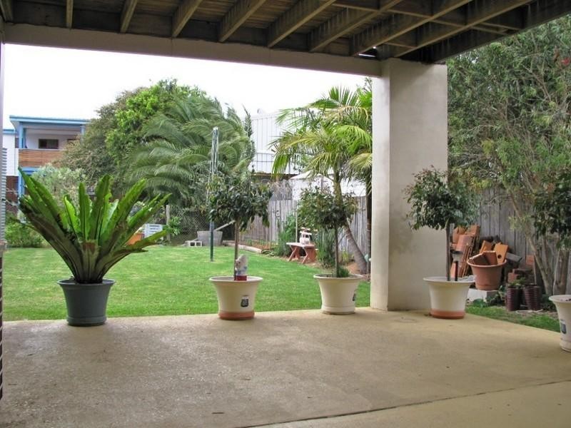 121 Ainslie Parade, Tomakin NSW 2537