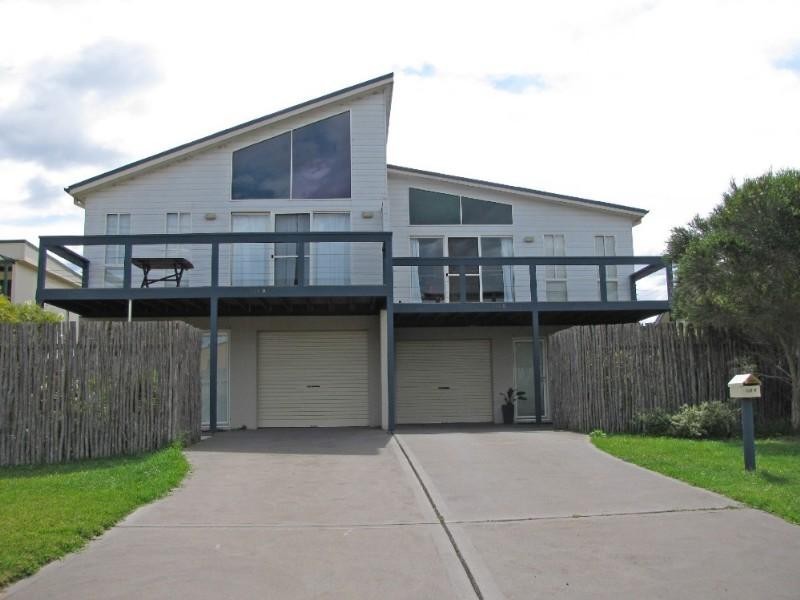 126B Sunpatch Parade, Tomakin NSW 2537