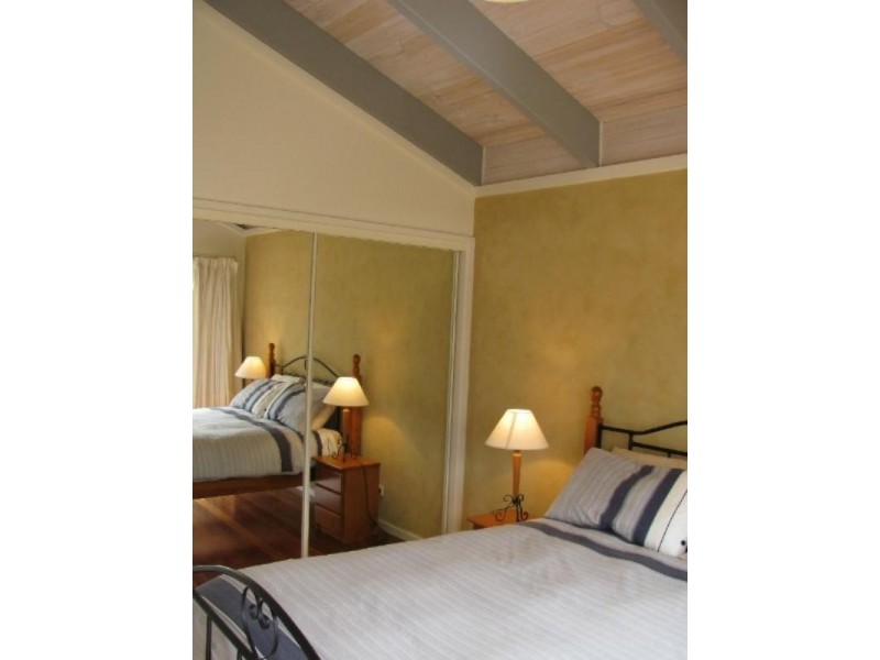 126B Sunpatch Parade, Tomakin NSW 2537